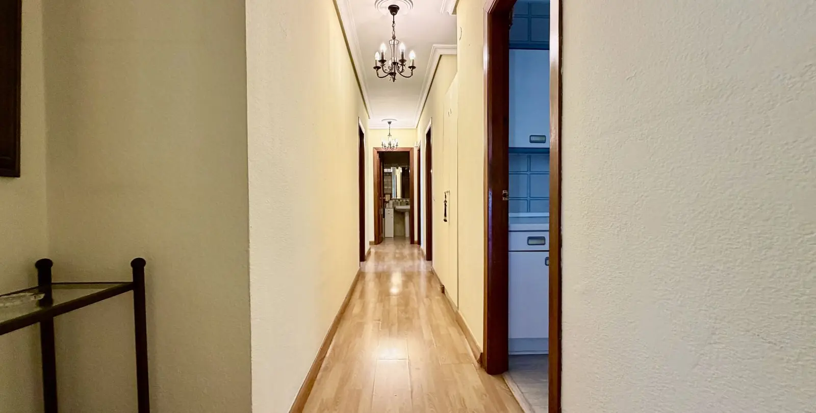 Sale of middle floor apartment in San Pedro de Alcántara 10