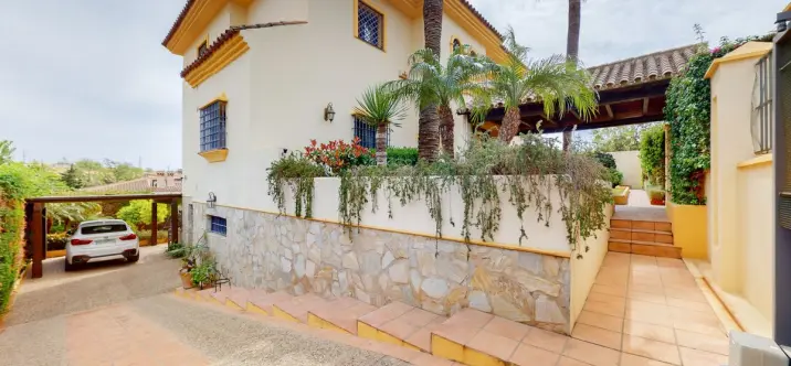 Venta de villa independiente en Mijas 0