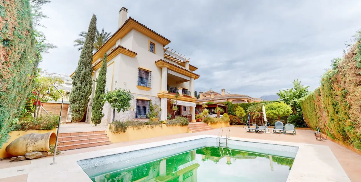 Venta de villa independiente en Mijas 76