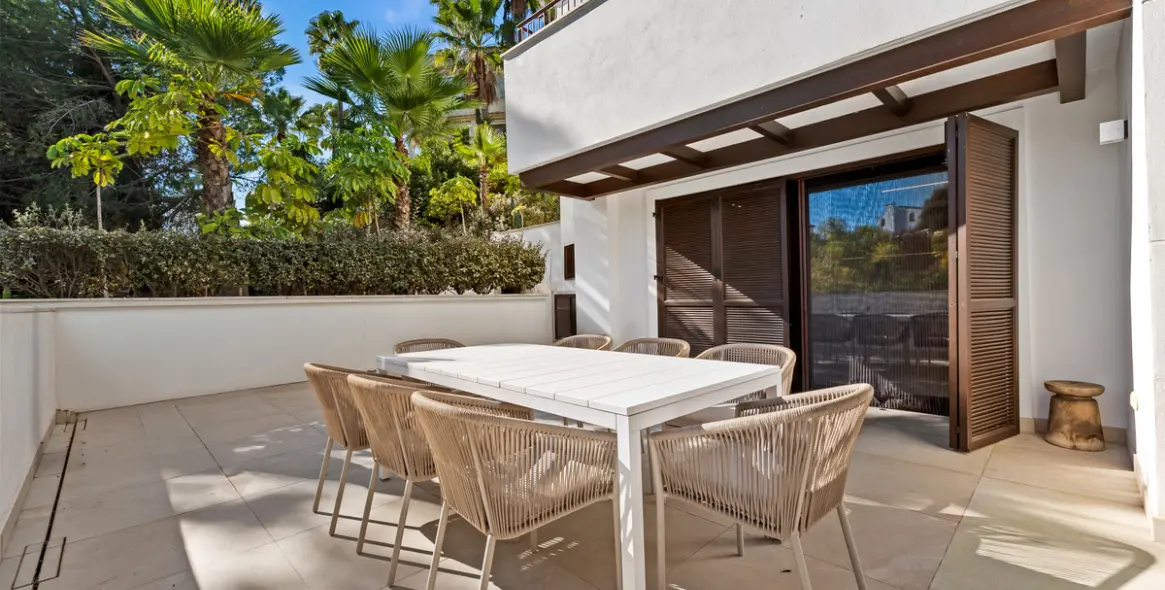 Short-term rent of duplex in The Golden Mile 2