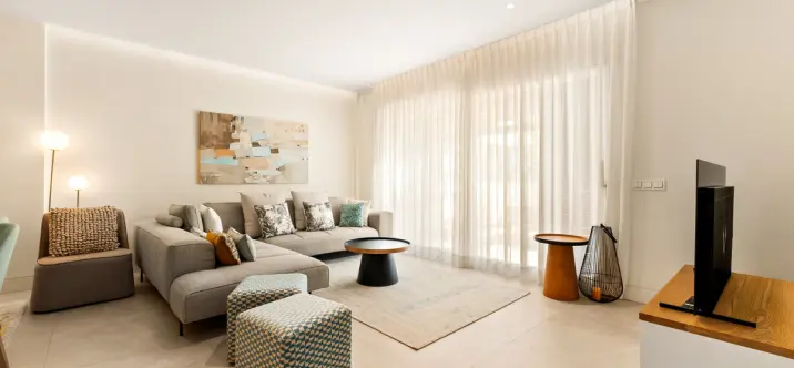 Short-term rent of duplex in The Golden Mile 3