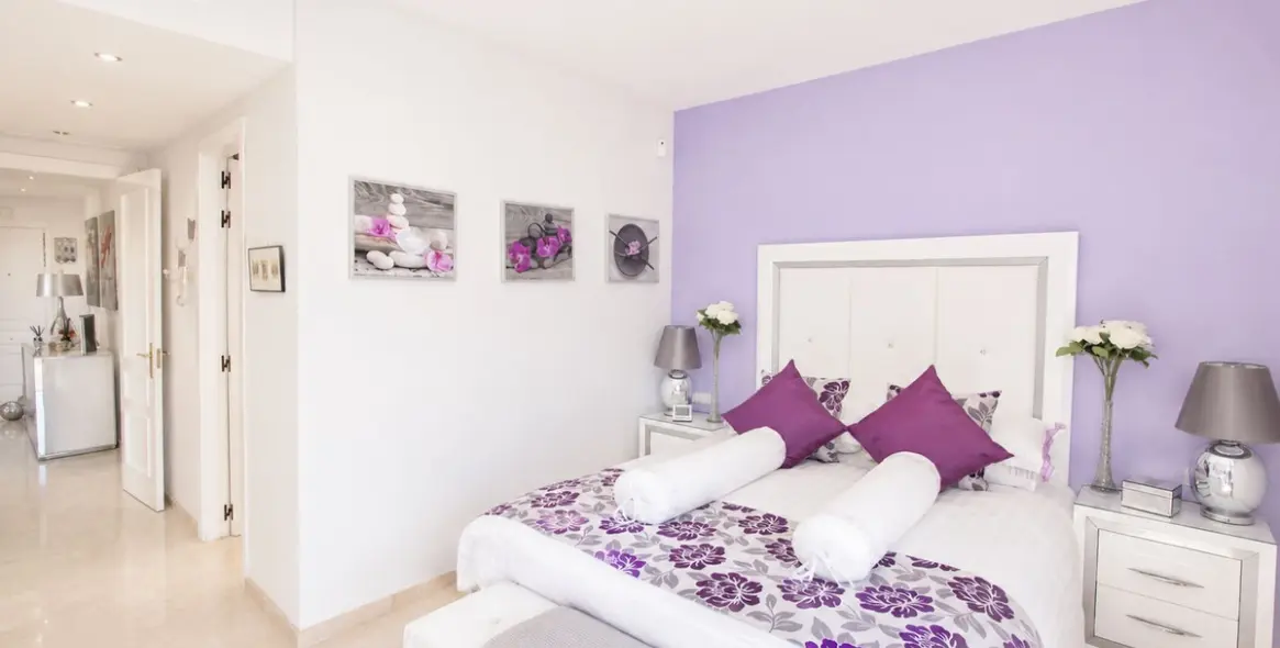 Venta de ático dúplex en Elviria 19