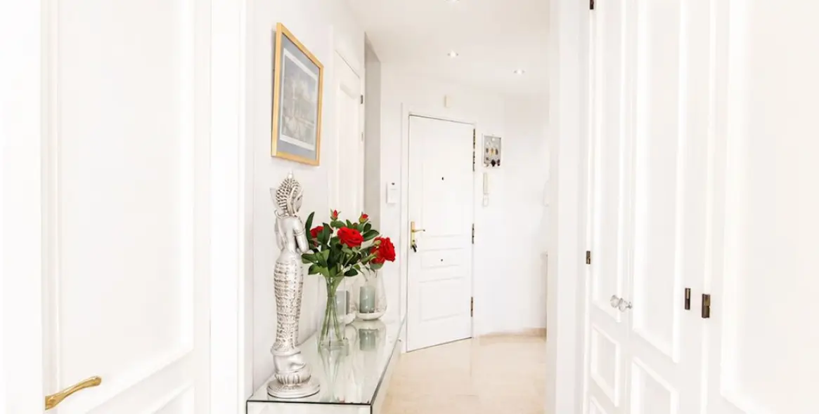 Venta de ático dúplex en Elviria 29