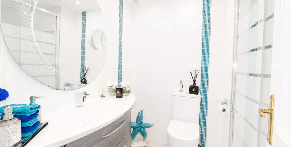 Venta de ático dúplex en Elviria 34