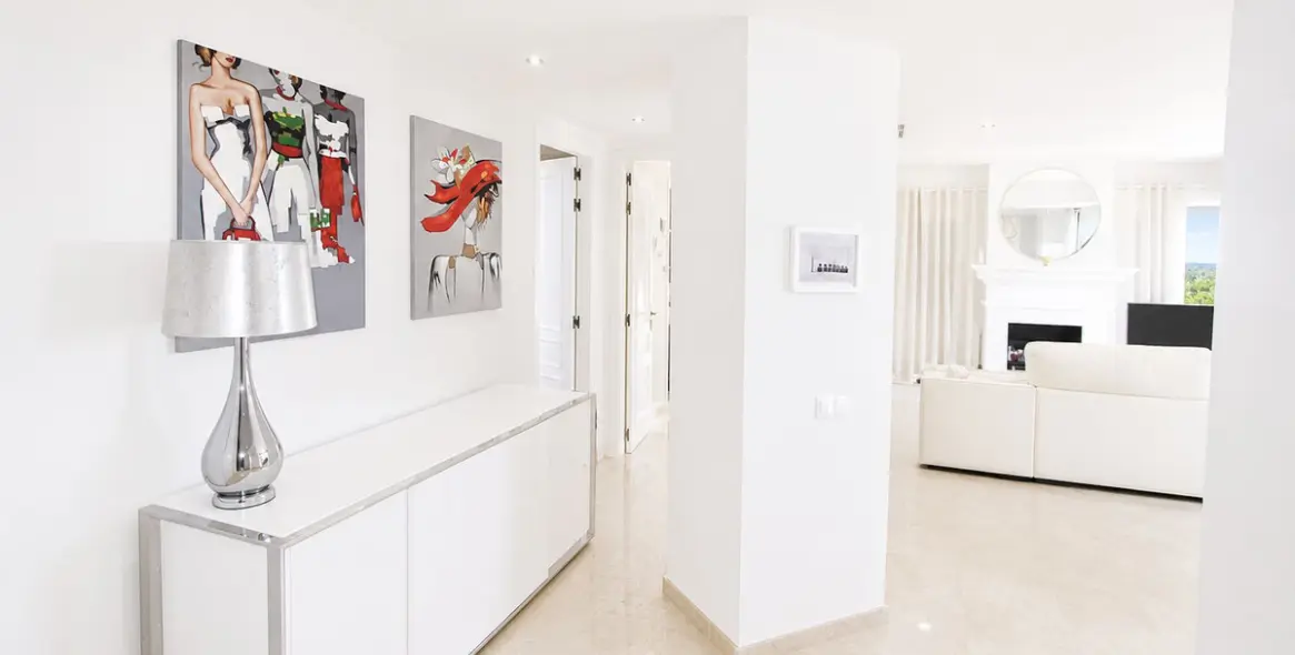 Venta de ático dúplex en Elviria 38
