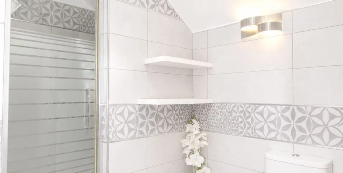 Venta de ático dúplex en Elviria 44