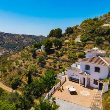 Venta de villa independiente en Cómpeta