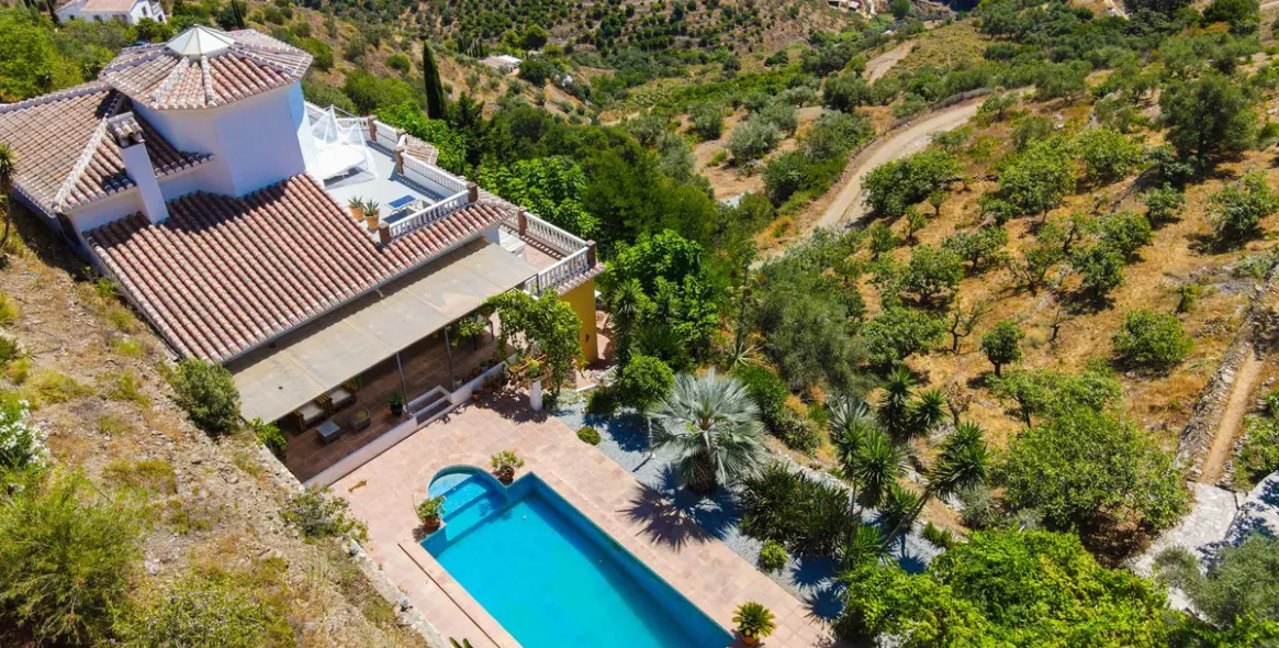 Venta de villa independiente en Cómpeta 81