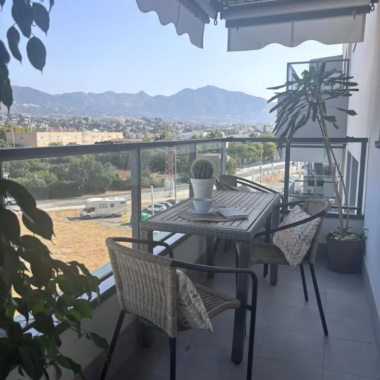 Sale of ground floor apartment in Las Lagunas