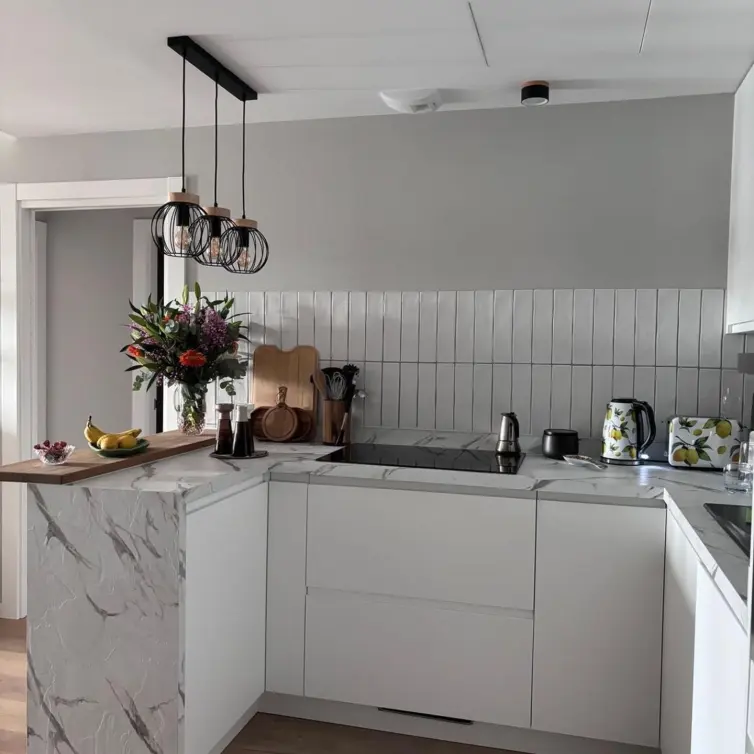 Sale of ground floor apartment in Las Lagunas