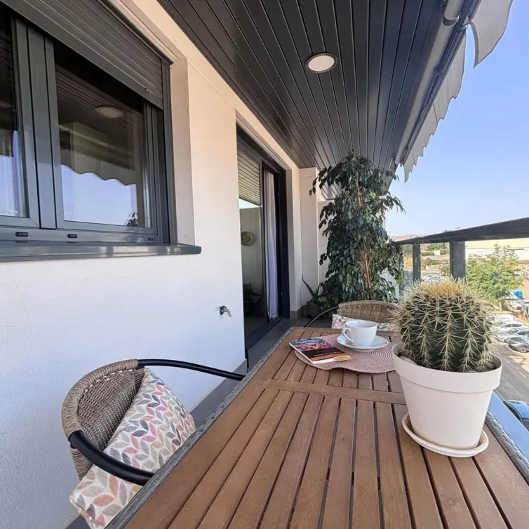 Sale of ground floor apartment in Las Lagunas