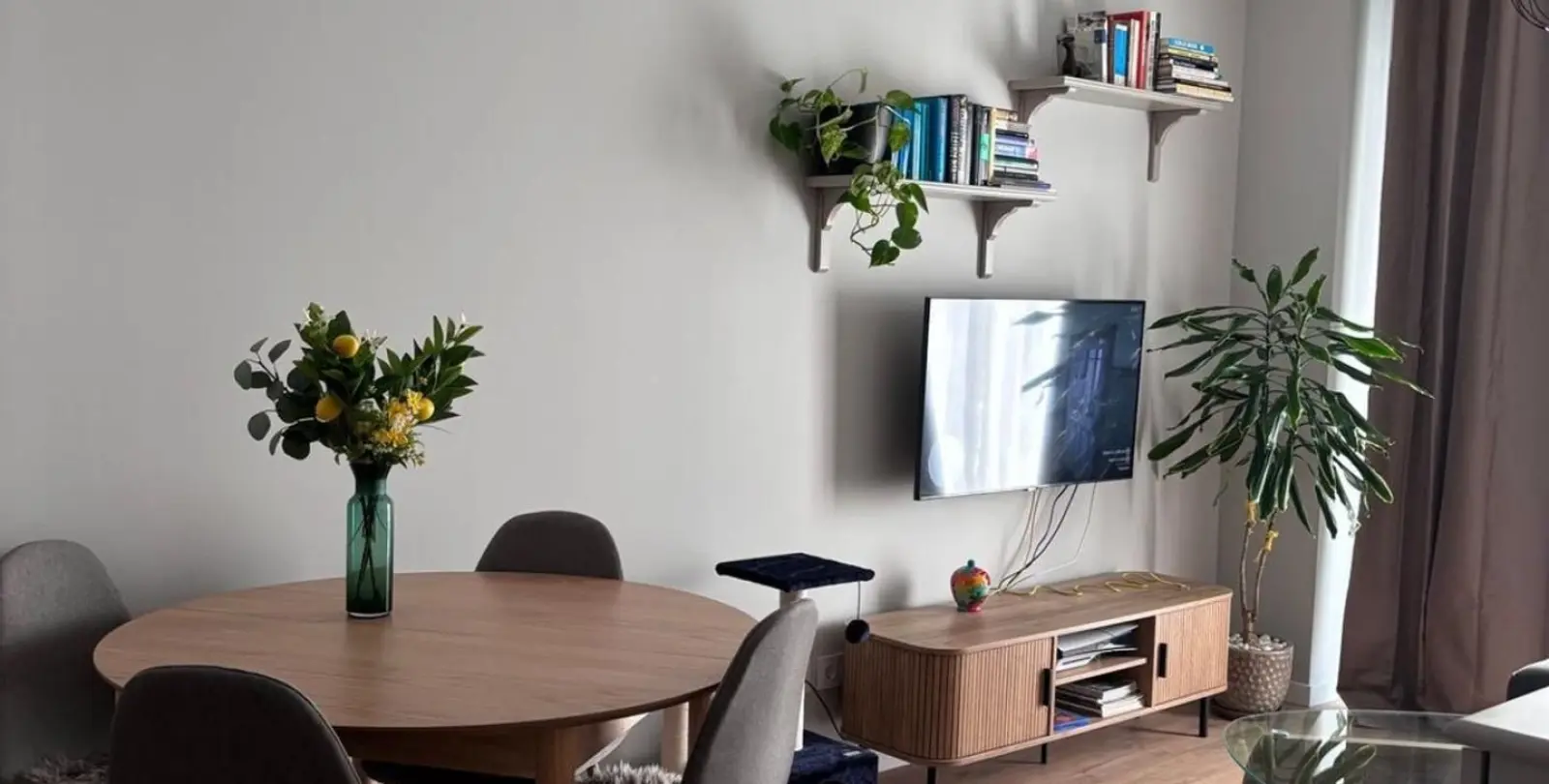 Venta de apartamento en planta baja en Las Lagunas 7
