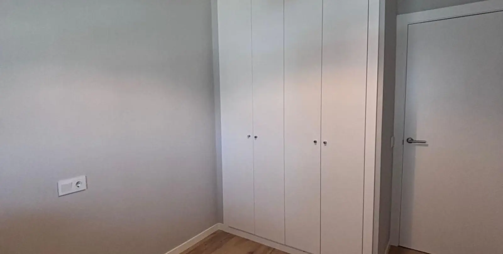 Venta de apartamento en planta baja en Las Lagunas 11
