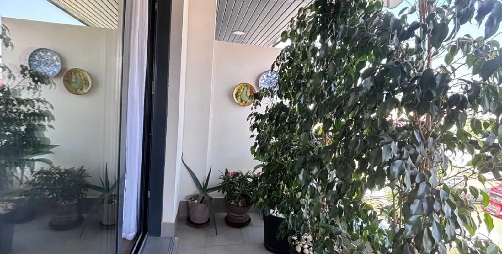 Venta de apartamento en planta baja en Las Lagunas 17