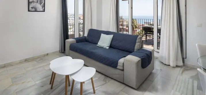 Sale of middle floor apartment in Benalmadena 0