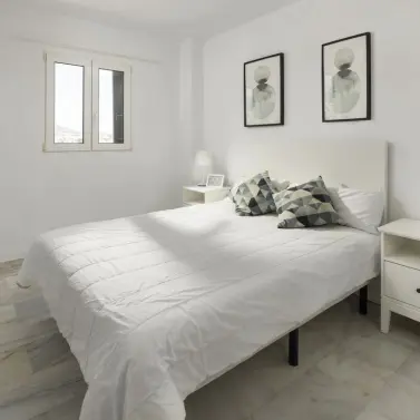Sale of middle floor apartment in Benalmadena