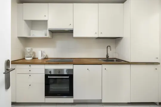 Image 3 thumb