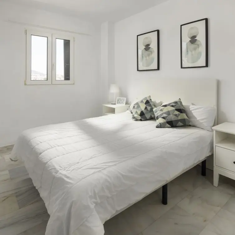 Venta de apartamento en planta media en Benalmadena