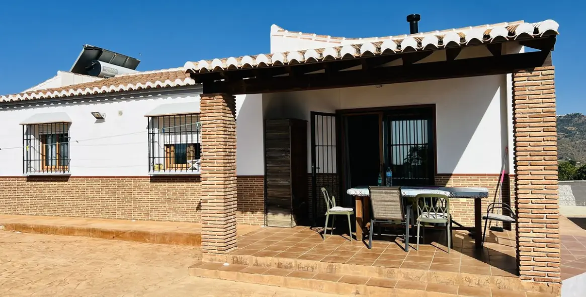 Venta de finca - cortijo en Almachar 4