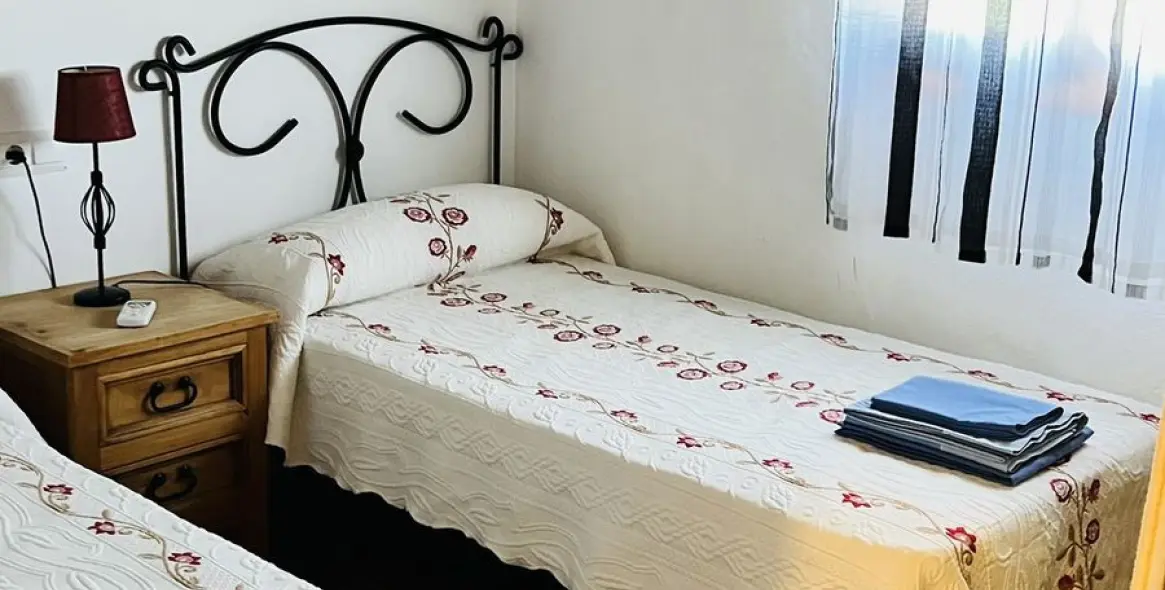 Venta de finca - cortijo en Almachar 14