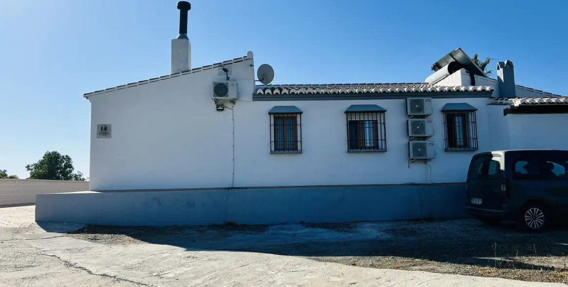 Venta de finca - cortijo en Almachar 29