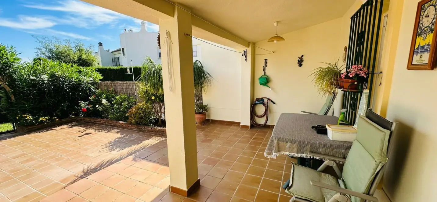 Venta de adosado en Sierrezuela 2
