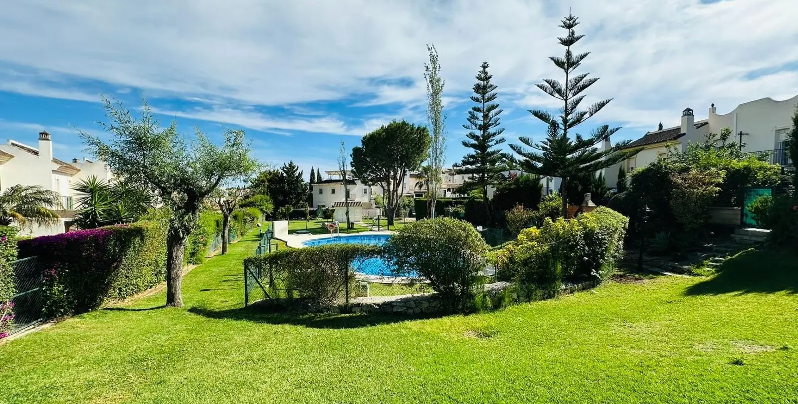 Sale of townhouse in Sierrezuela 22