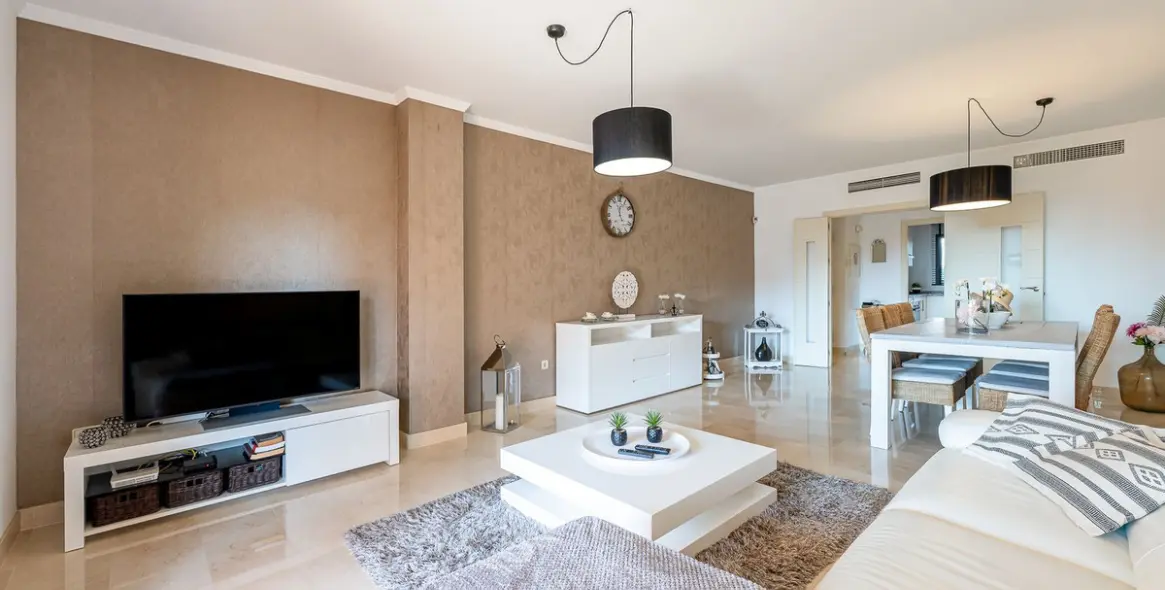 Venta de apartamento en planta baja en Doña Julia 6