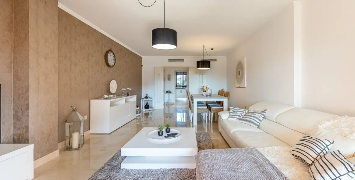 Venta de apartamento en planta baja en Doña Julia 7