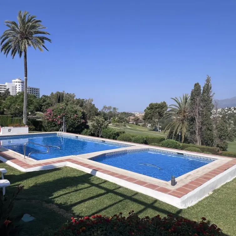 Продажа таунхауса в El Paraiso