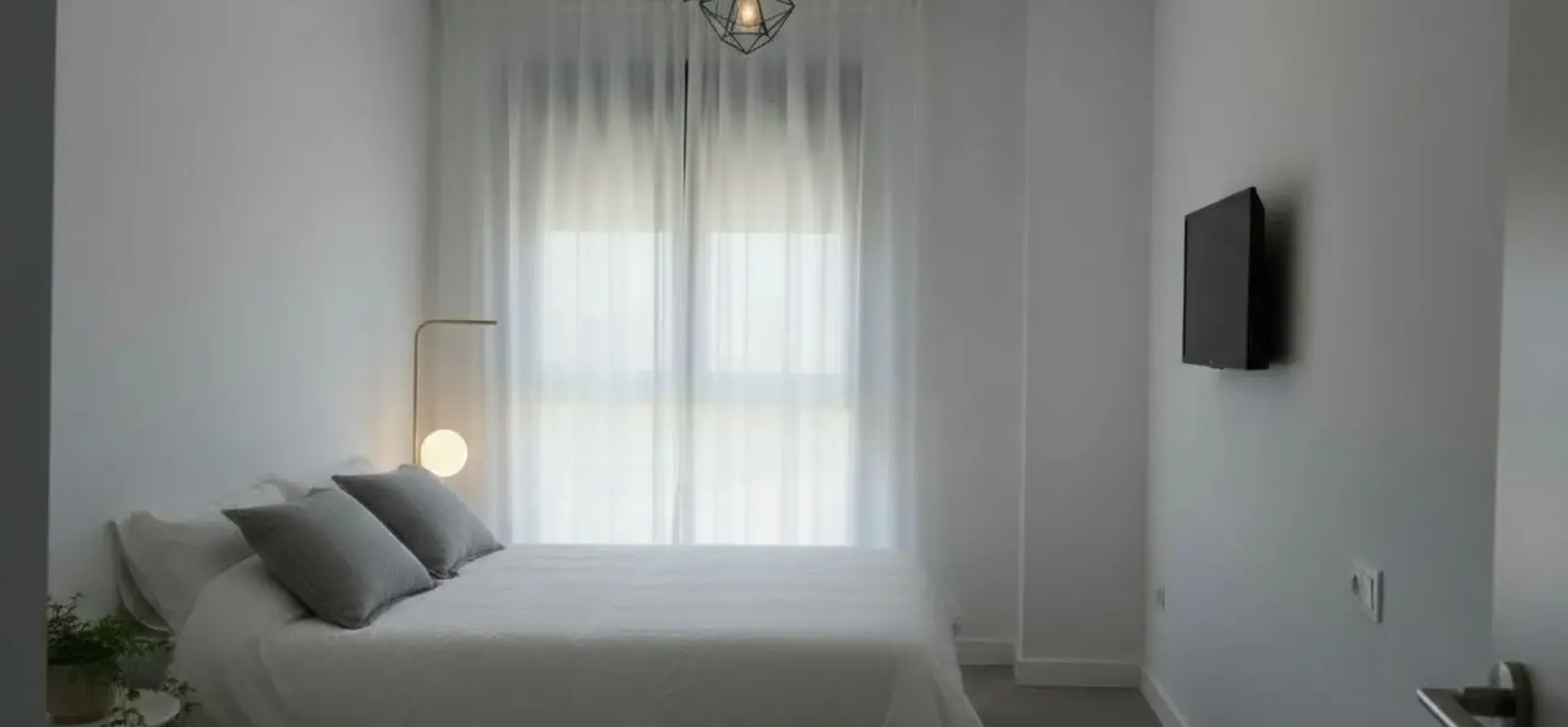 Продажа апартаментов на среднем этаже в Estepona 4