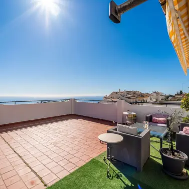 Продажа апартаментов на среднем этаже в Benalmadena Pueblo