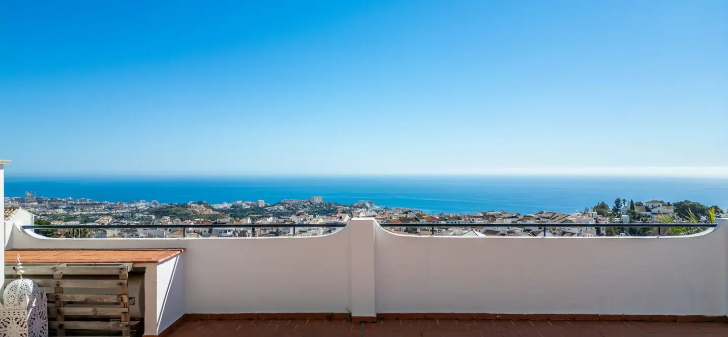 Продажа апартаментов на среднем этаже в Benalmadena Pueblo 2