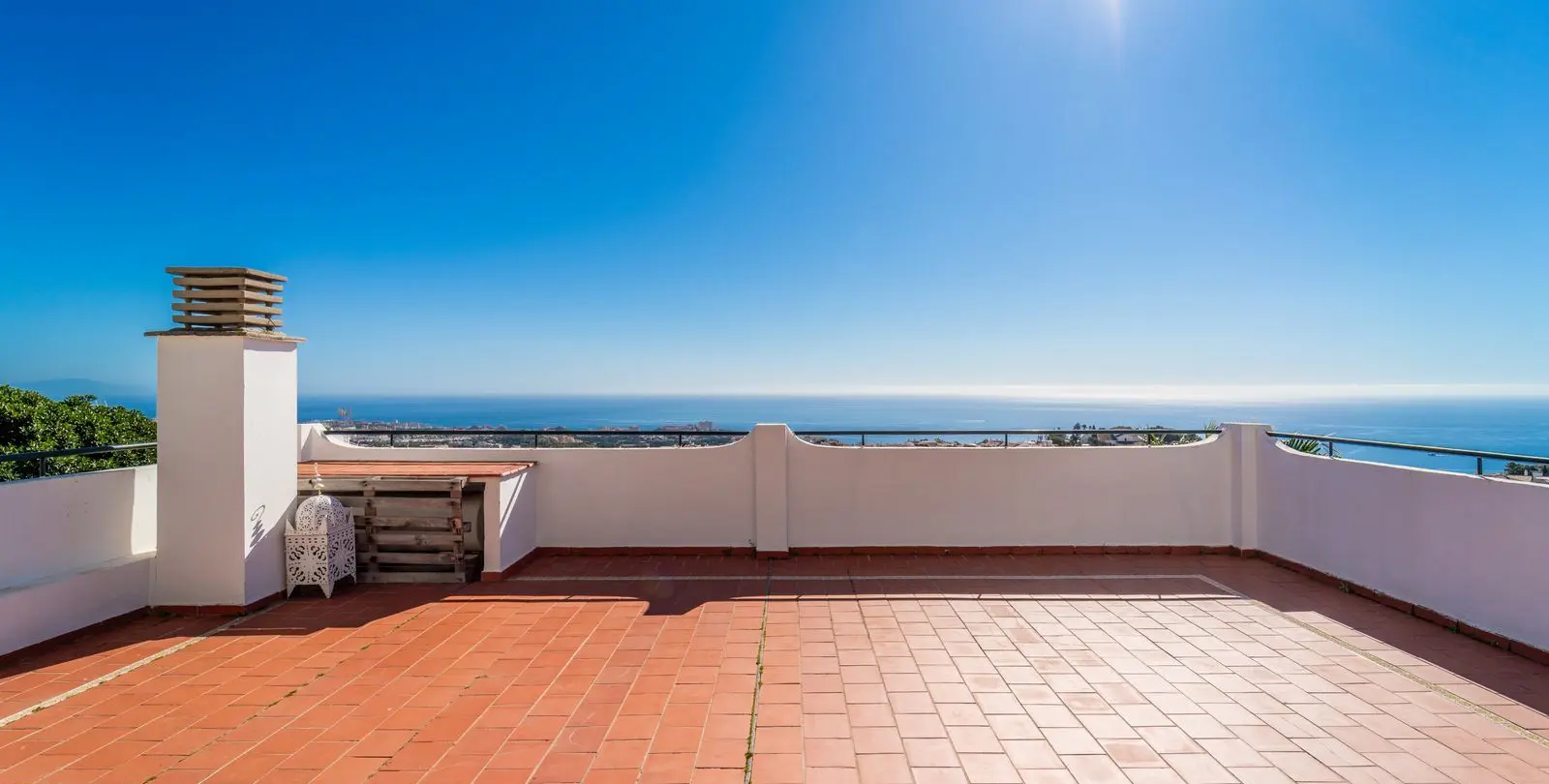 Продажа апартаментов на среднем этаже в Benalmadena Pueblo 10