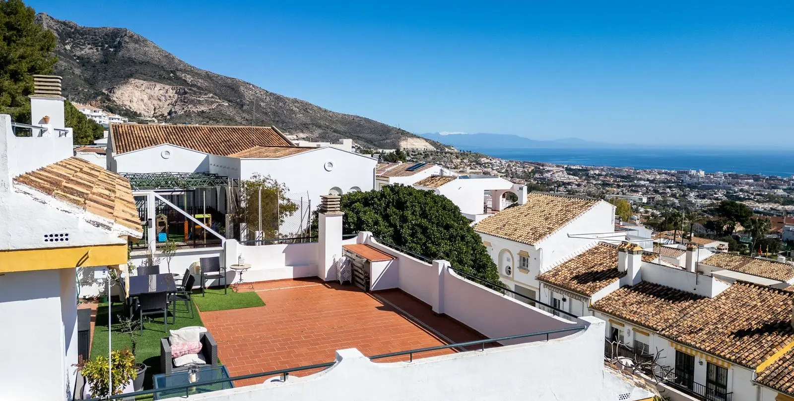 Продажа апартаментов на среднем этаже в Benalmadena Pueblo 50
