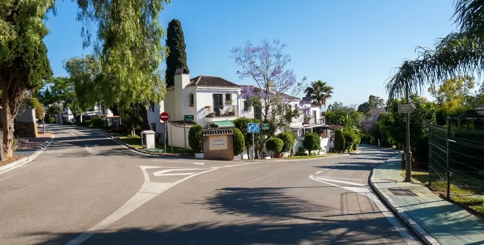 Sale of townhouse in Marbella 24