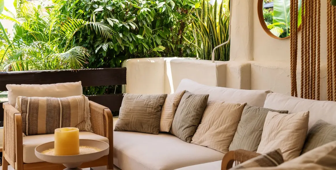 Venta de apartamento en planta baja en Selwo 22