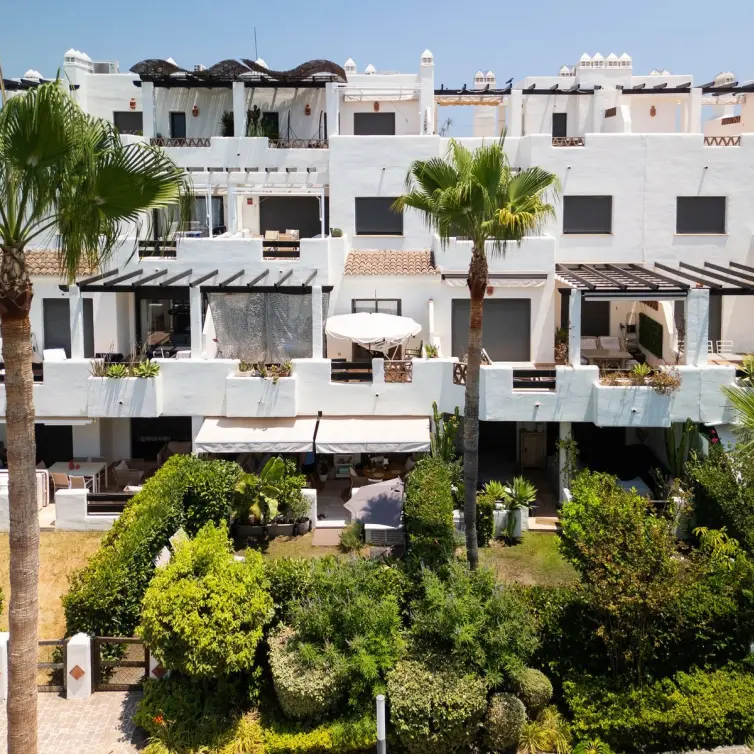 Sale of ground floor apartment in Selwo