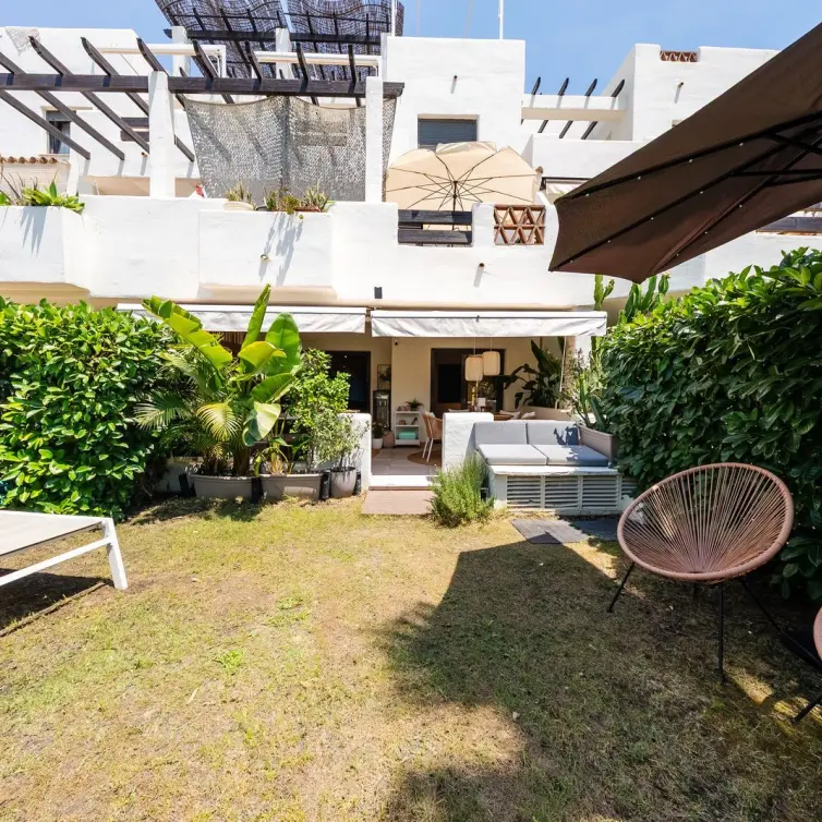 Sale of ground floor apartment in Selwo