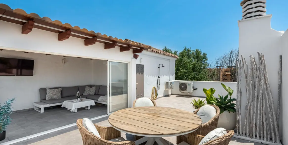 Продажа пентхауса в Estepona 2