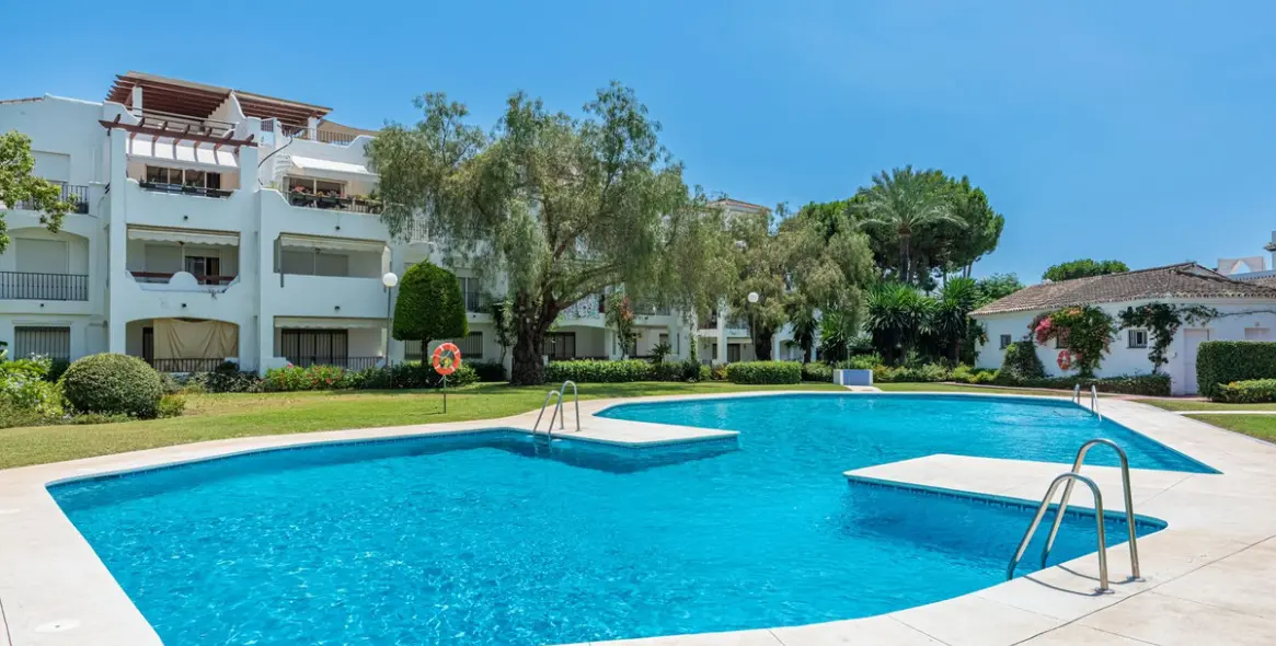 Продажа пентхауса в Estepona 7