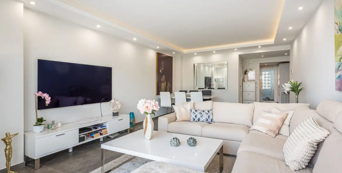 Продажа пентхауса в Estepona 12