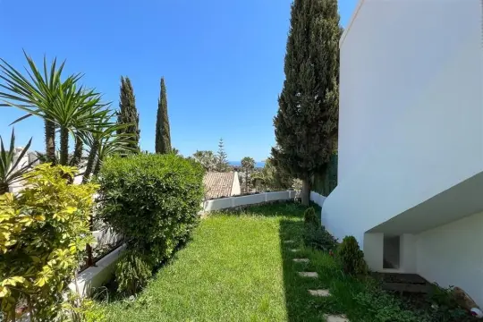 Image 5 thumb