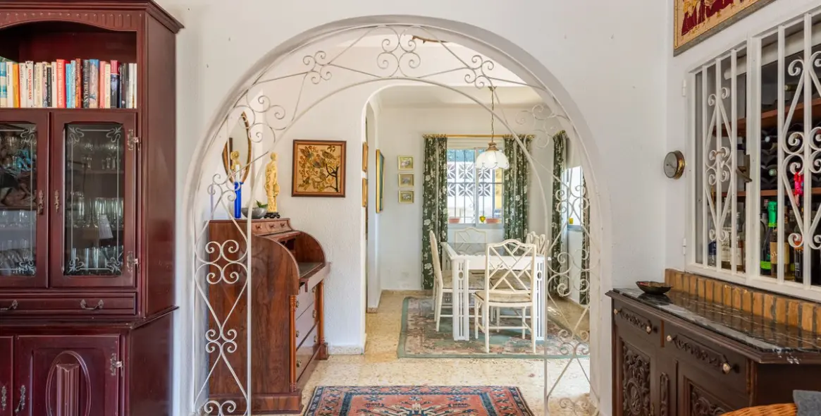 Venta de villa independiente en Nueva Andalucía 12