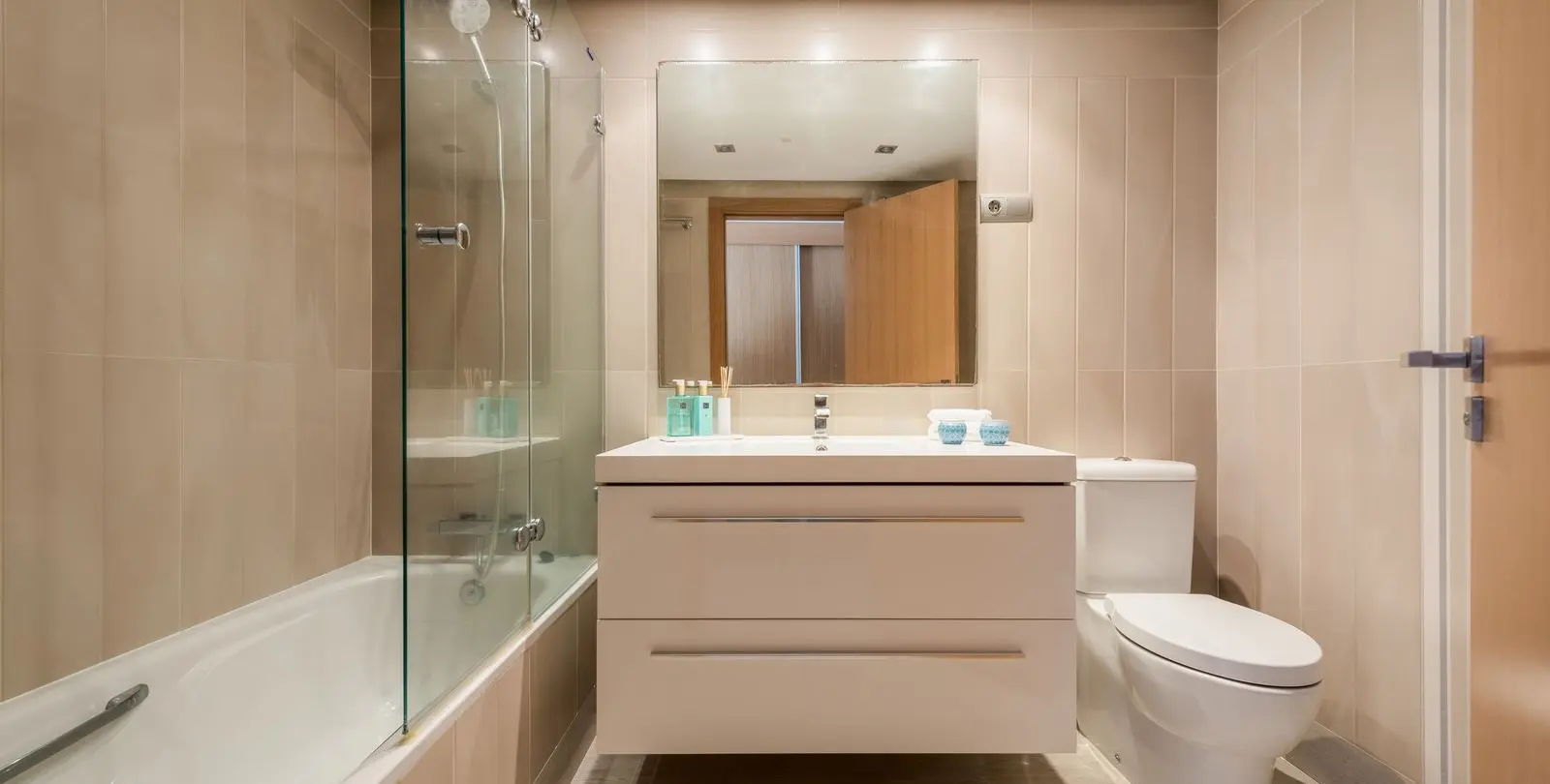 Sale of middle floor apartment in San Pedro de Alcántara 14