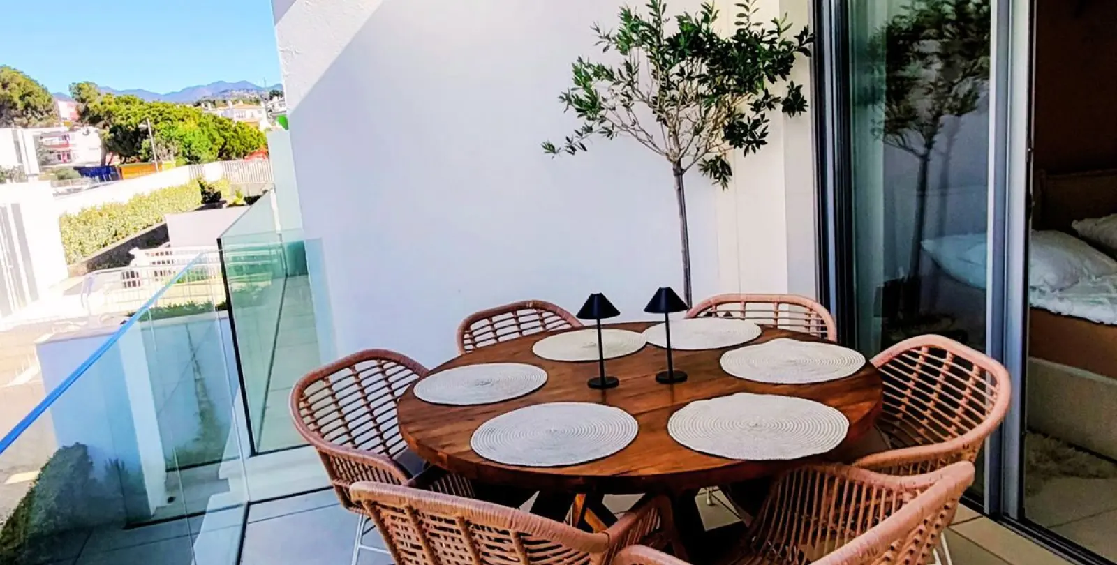 Продажа апартаментов на среднем этаже в Elviria 12