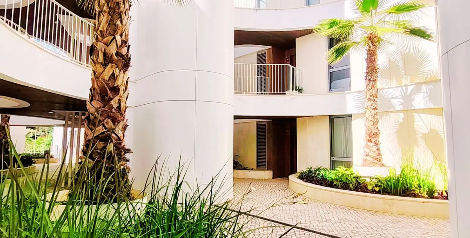 Продажа апартаментов на среднем этаже в Elviria 19