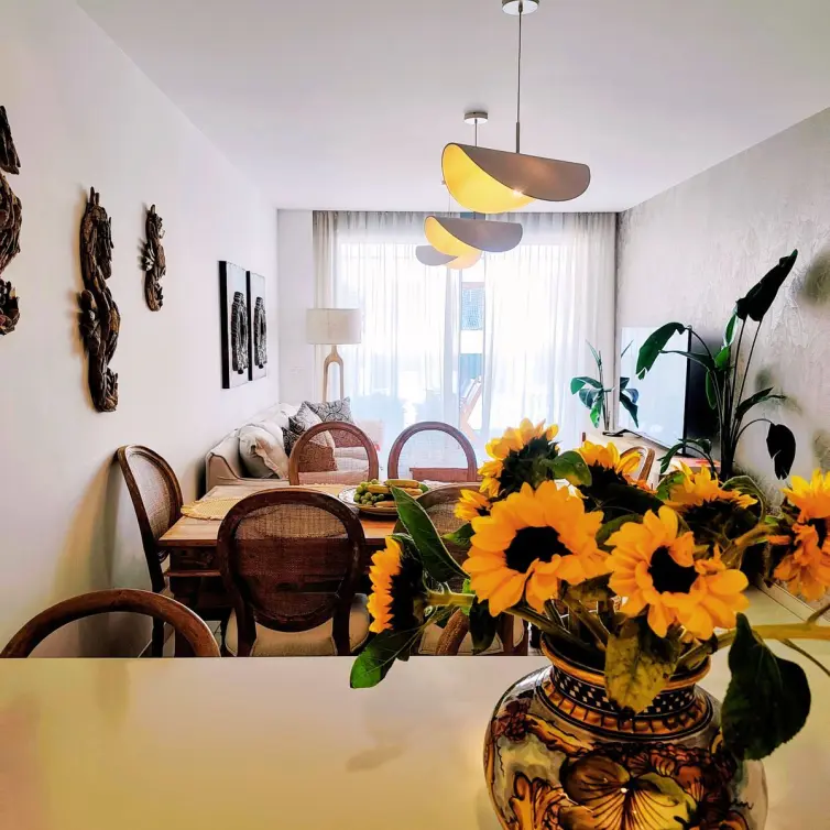 Sale of middle floor apartment in Elviria