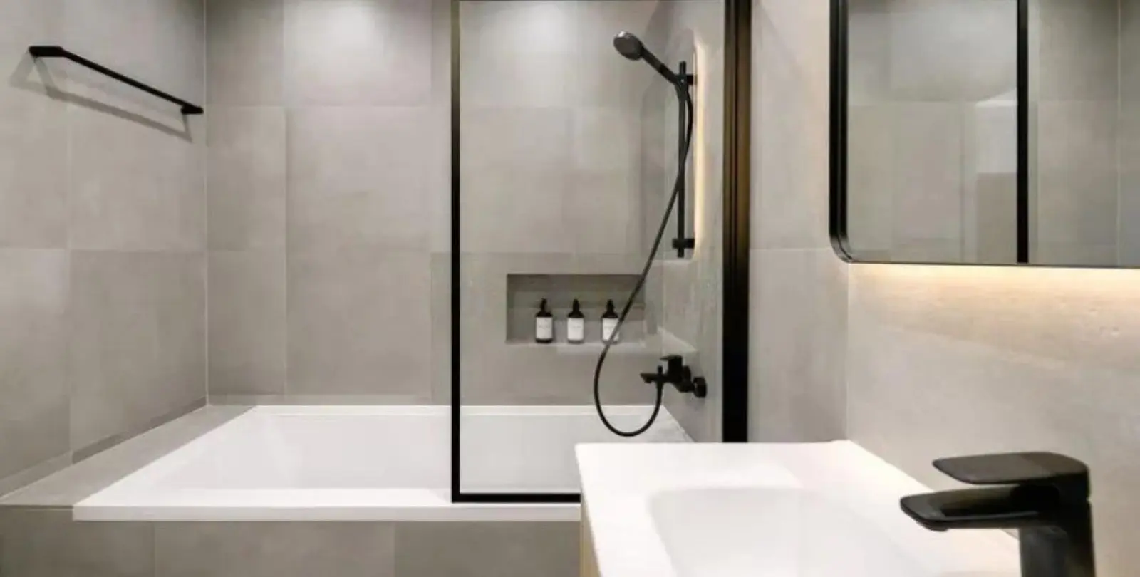 Продажа двухуровневых апартаментов в Diana Park 12