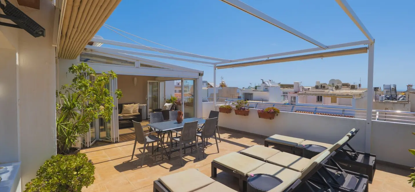 Sale of penthouse in La Carihuela 0